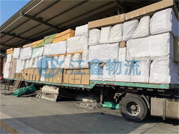泸州到久治物流公司